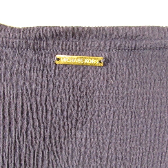 Black Women's Blouse with Zipper Accents - Picture 4 of 4